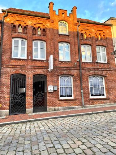 Gadebusch House | Just Pension & Bar