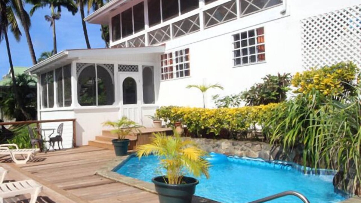Marigot Bay Villa | Just steps to the beach