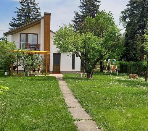 Bekescsaba Apartment | Két Puli Vendégház