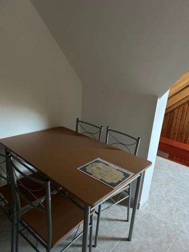 Nagykoros House | Kőrisfa Csárda magánszállás