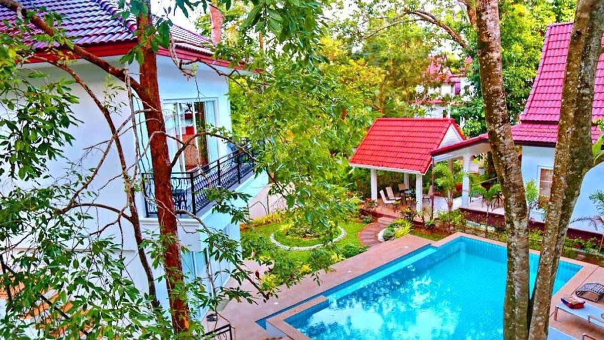 Ko Chang House | K Chang 6BR, 7 BA w/pool and seaview roof terrace