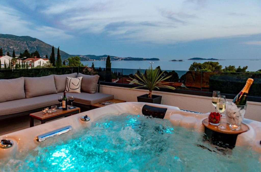 Mlini Apartment | K&N LuxApartment - Jacuzzi and Magnificent Sea view