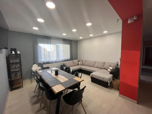 Sarrod Apartment | K71 Guest House