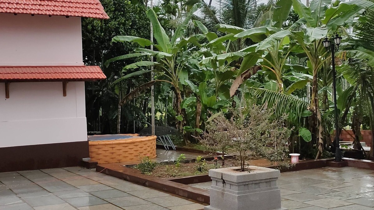 Kunhimangalam Villa | Kaanayi heritage home- A serviced villa at payyanur, kannur district, Kerala