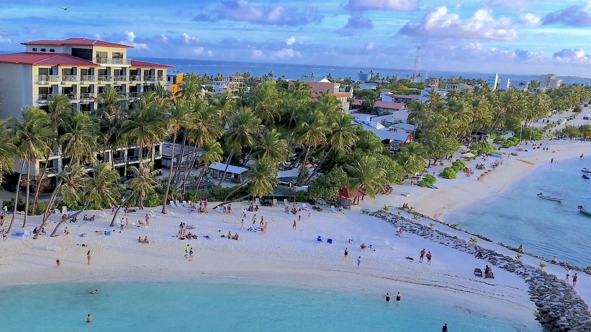 Maafushi Hotel | Kaani Grand Seaview