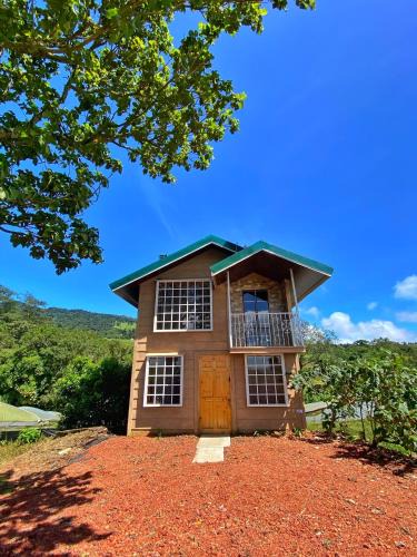 Fraijanes Ski Chalet | Kabék-Poas Green Chalets