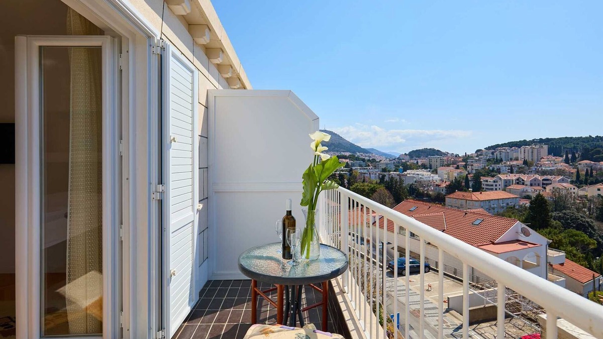 Babin Kuk Apartment | KABLAR'S SUNNY SUITES 1BR APT with balcony and sea view