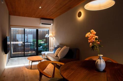 Minami House | KACHŌ Serenity