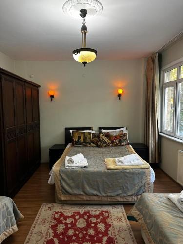 Emin Sinan Apartment | Kadırga Blue Apart