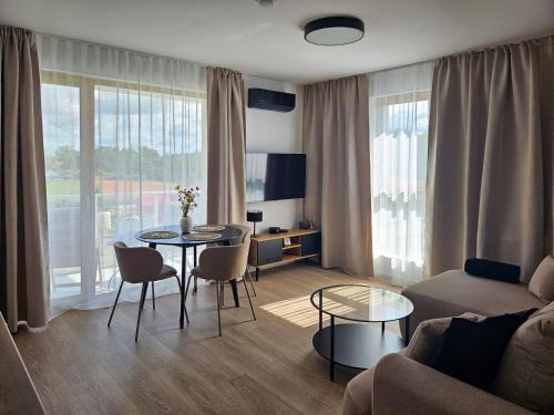 Olsztynek Apartment | Kairos Apartments -Atos - darmowy parking, klimatyzacja
