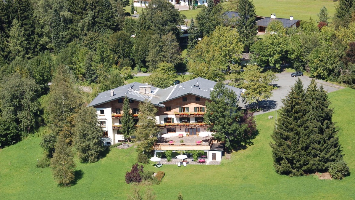 Kitzbuehel Ski Chalet | Kaiserhof Chalet in Kitzbühel