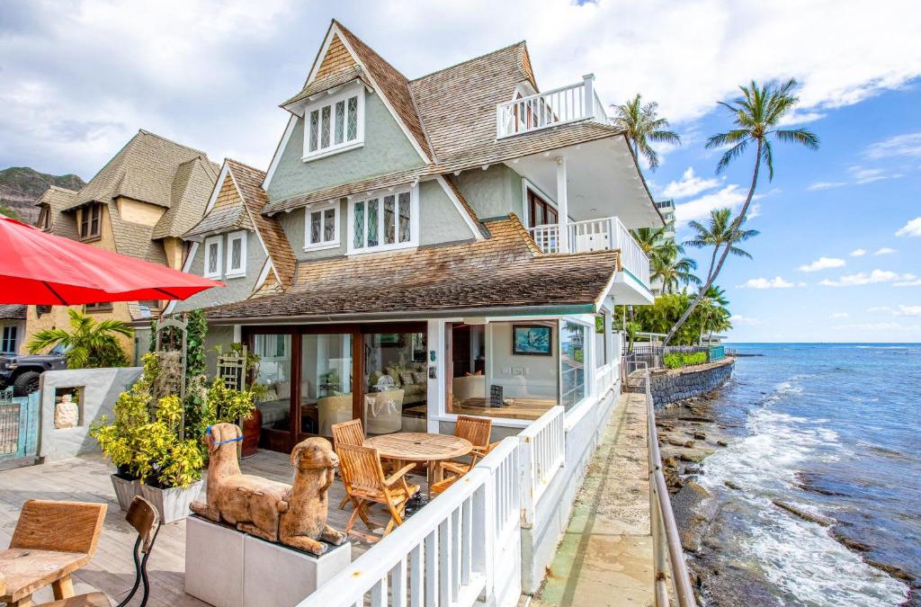 Diamond Head - Kapahulu - St. Louis House | Kalakaua Adventures