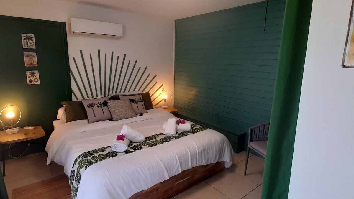 Saint-Pierre De La Reunion Apartment | Kalaoula Àterre-sainte, 3 Chambres, Jardin Cosy, Jacuzzi, à 5mn de la Plage