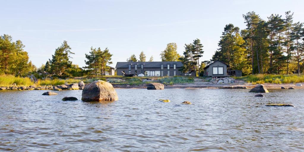 Eisma House | Kalaranna Holiday Home