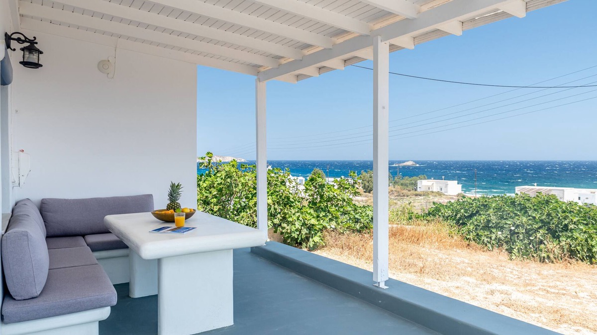 Mandrakia House | Kalesma - Mandrakia House