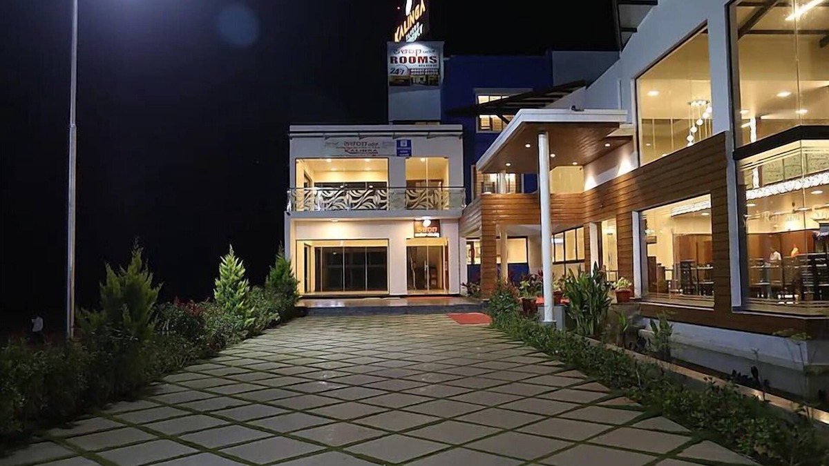 Yadiyur Hotel | Kalinga Tavern Residency