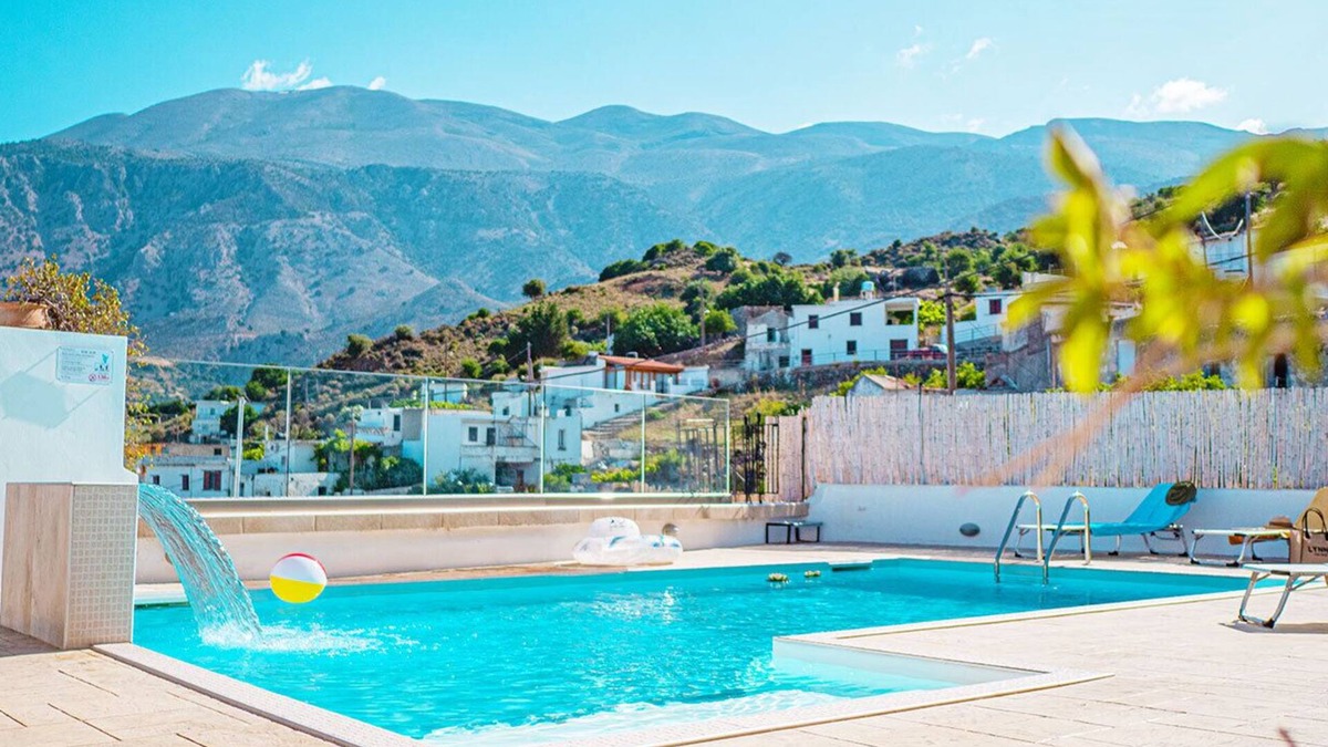 Kouroutai Apartment | Kalykas Pool Apartment