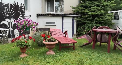 Kaunas Boat Rental | Kambario nuoma namelyje
