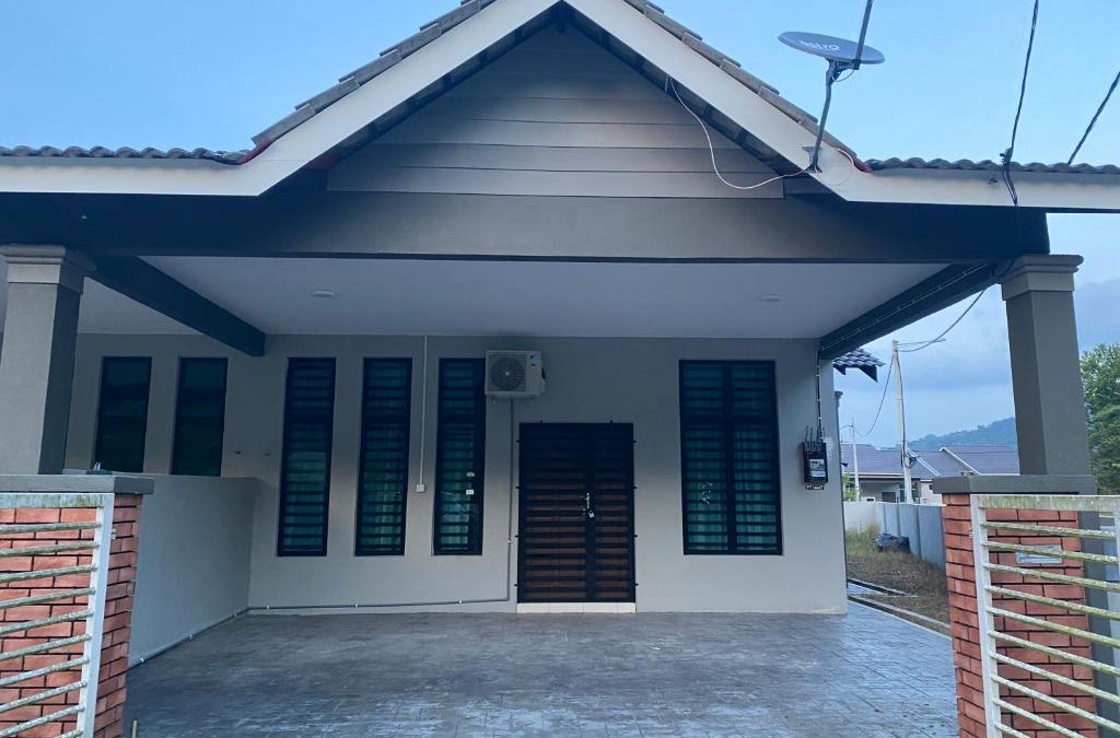 Kijal House | Kamelia Homestay