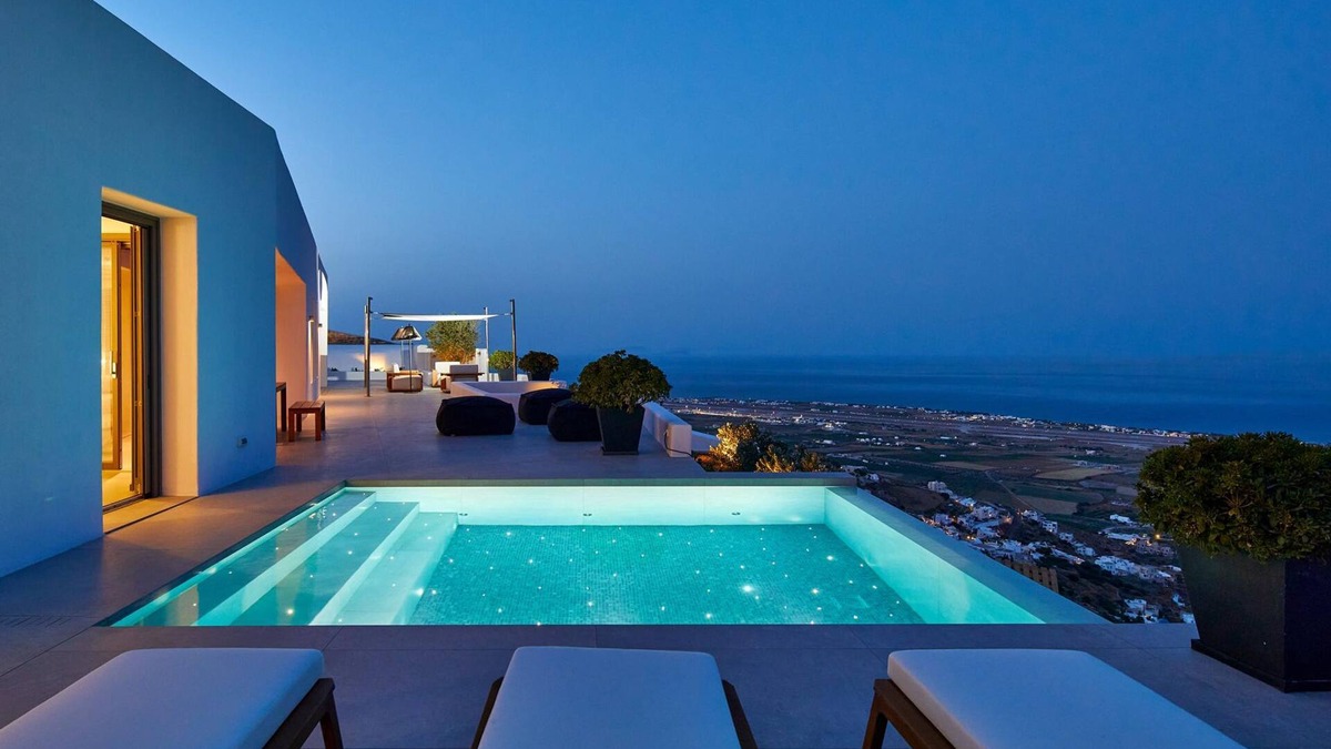 Santorini Villa | Kamini White I Villa