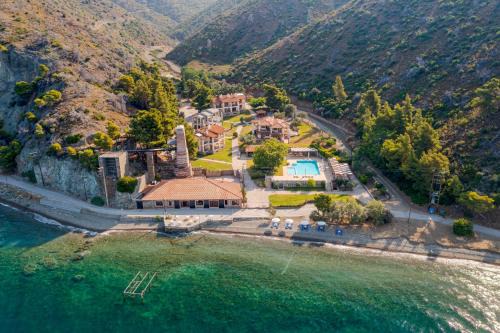 Agios Mamas Hotel | Kaminos Evia