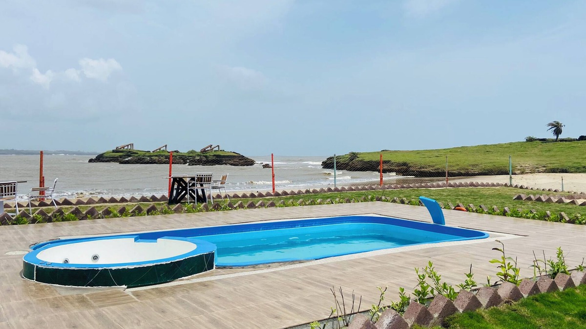 Diu Hotel | Kamnath Zinc Journey by The Fern