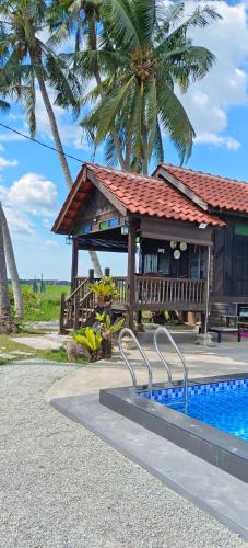 Penaga House | Kampung Cheq Homestay - Private Pool, Free Wifi, Netflix