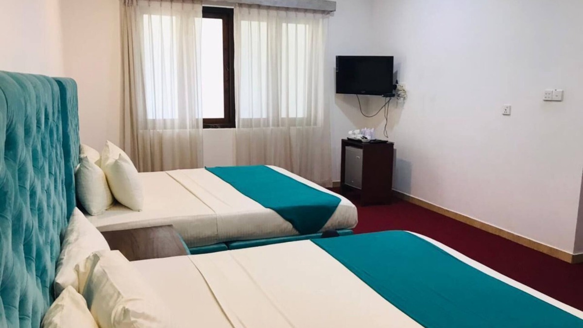 Tennekumbura House | Kandy Blue Luxury Guesthouse