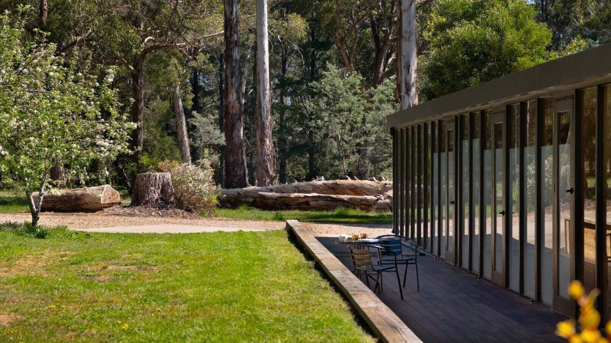 Wheatsheaf House | Kangaroo Creek Estate Daylesford