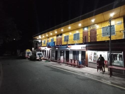 Guptkashi House | Kanhaiya Home Stay Guptkashi Kedarnath Road