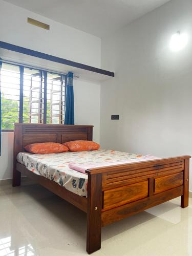 Piriyapatna House | Kannada Maathe Home Stay-2, Near Golden Temple camp 2km