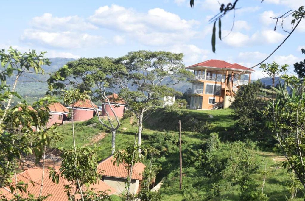 Kanungu Hotel | Kanungu Resort Hotel