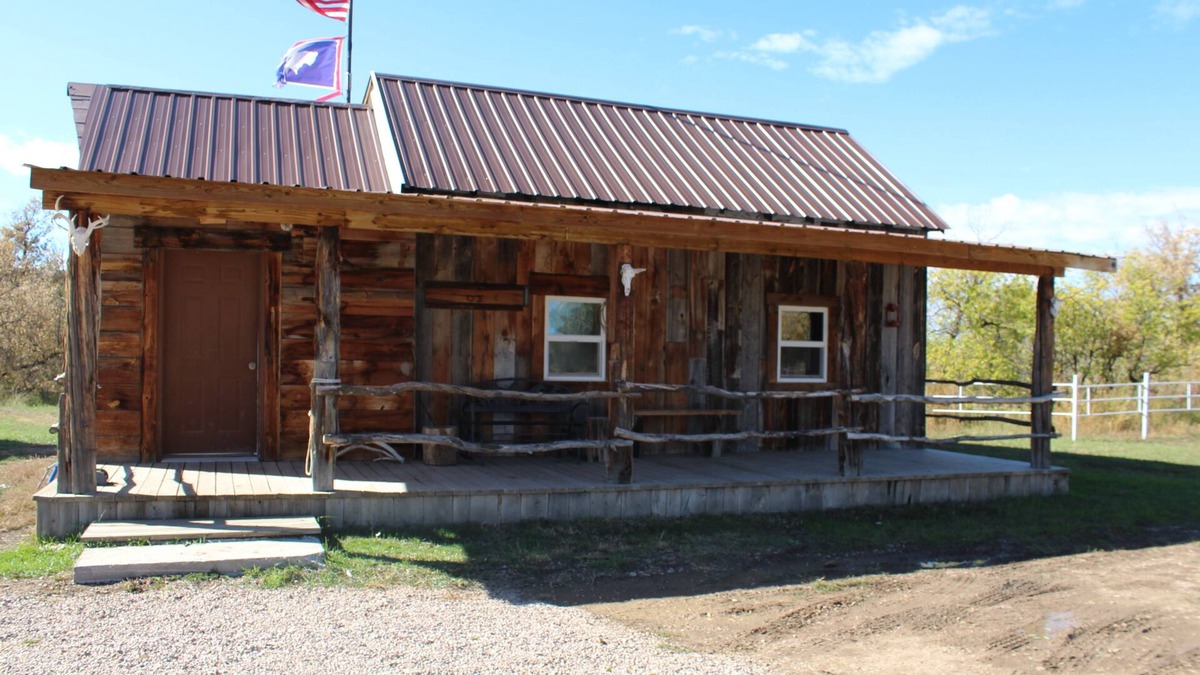 Moorcroft Cabin | Kara Creek Ranch - Rustic 2 Bedroom Cabin #5