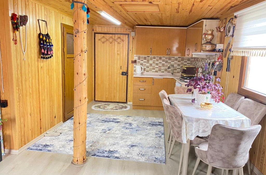 Duzkoy House | Kara Kızın Yeri Konaklama