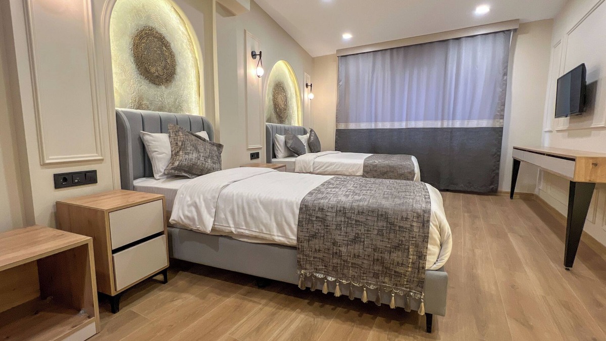 Tophane Bed & Breakfast | KARAKOY TOPHANE MANSION