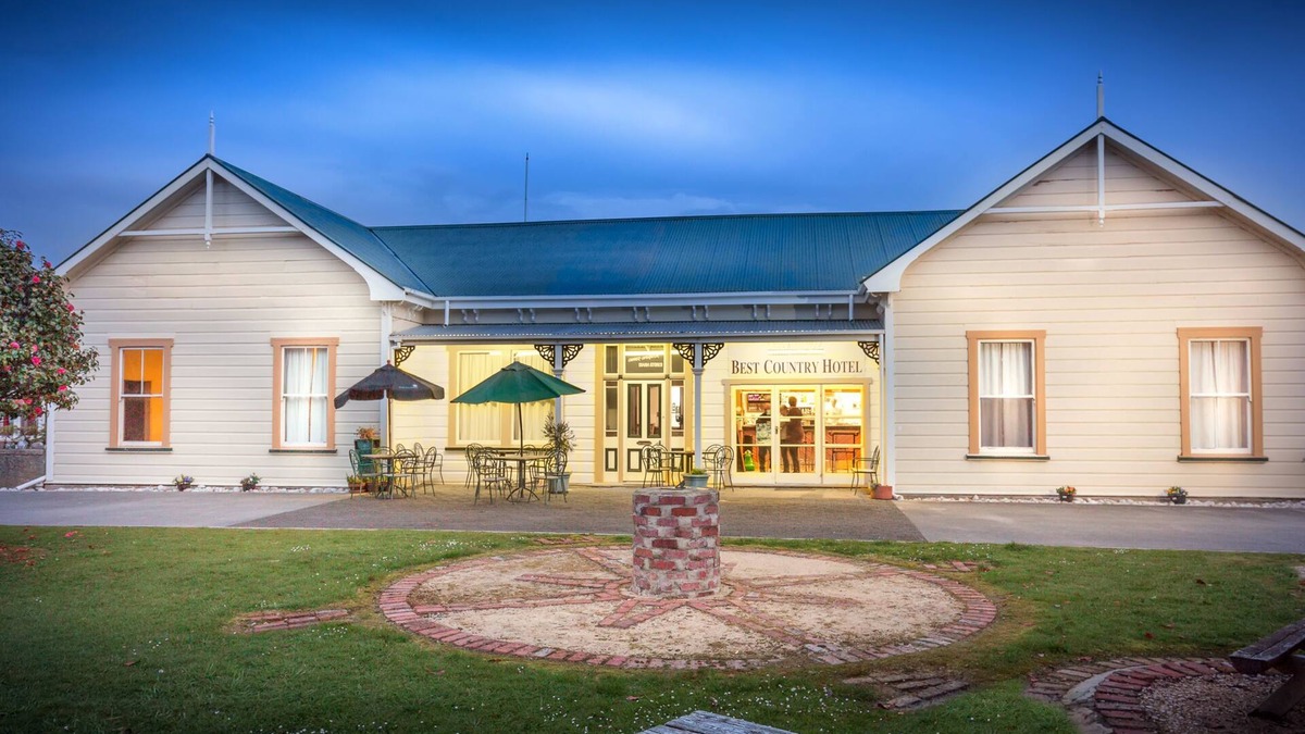 Karamea Hotel | Karamea Hotel