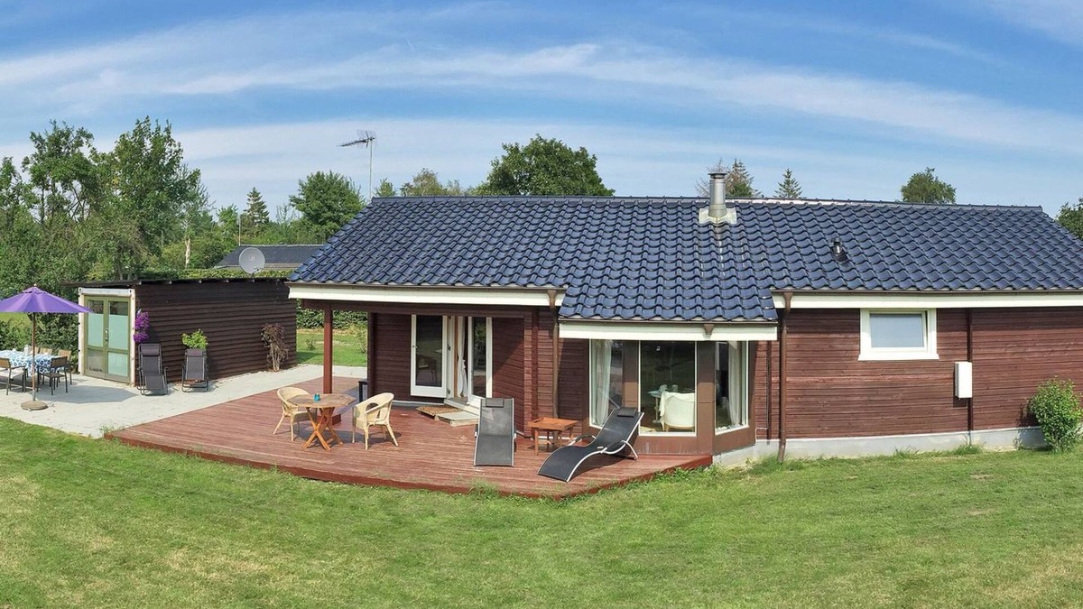 Gedesby House | "Karanfilka" - 900m from the sea by Interhome