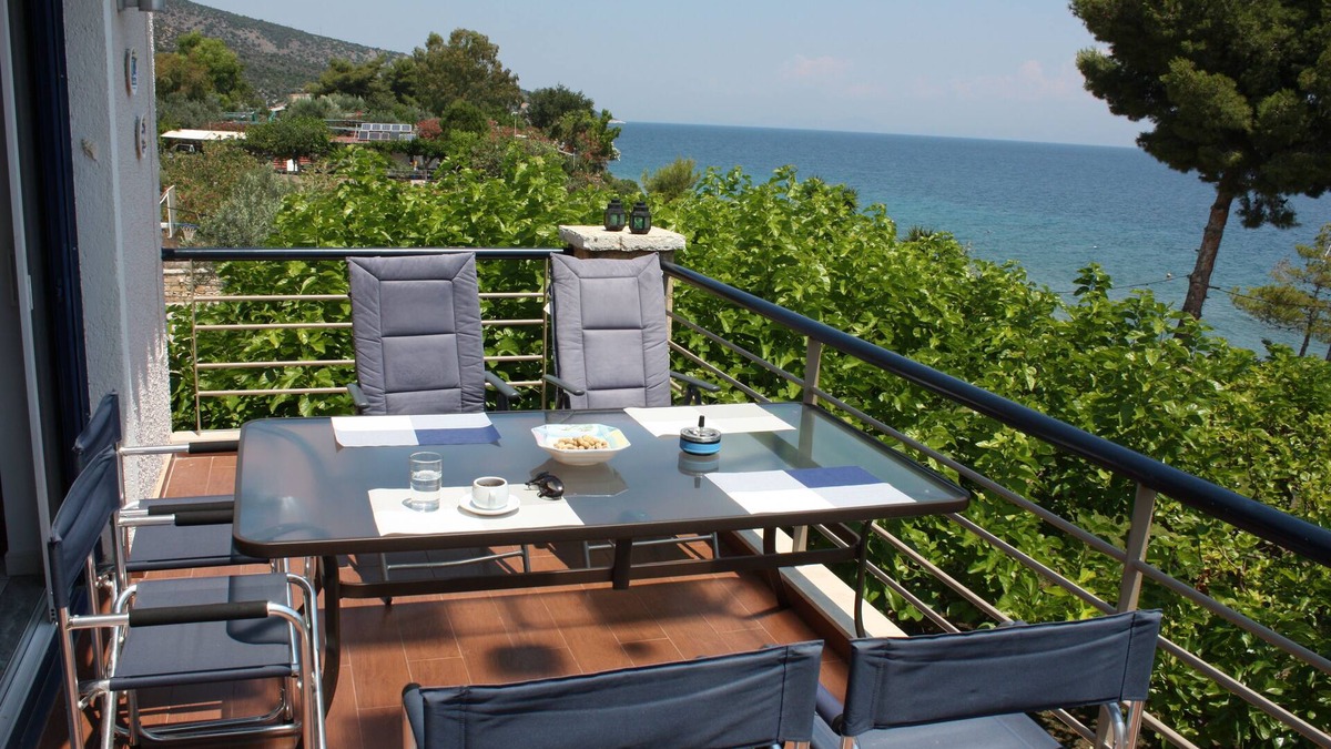 Paralia Resort | Karantou summer house
