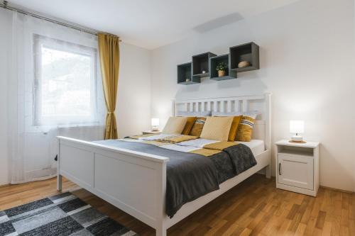 Jesenice Apartment | Karavanke Holiday Getaway
