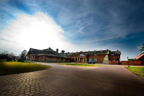 Dalnia Bed & Breakfast | Karczma Biesiadna