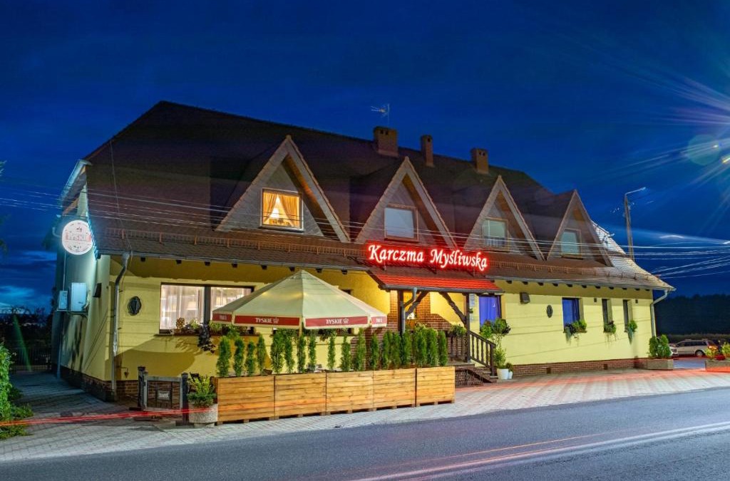 gmina Lasowice Wielkie Bed & Breakfast | KARCZMA MYŚLIWSKA