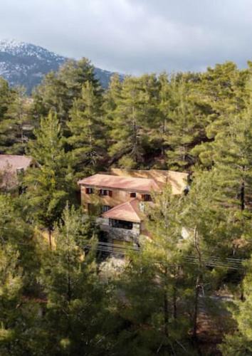 Kyperounta Cabin | Kardama HideAway