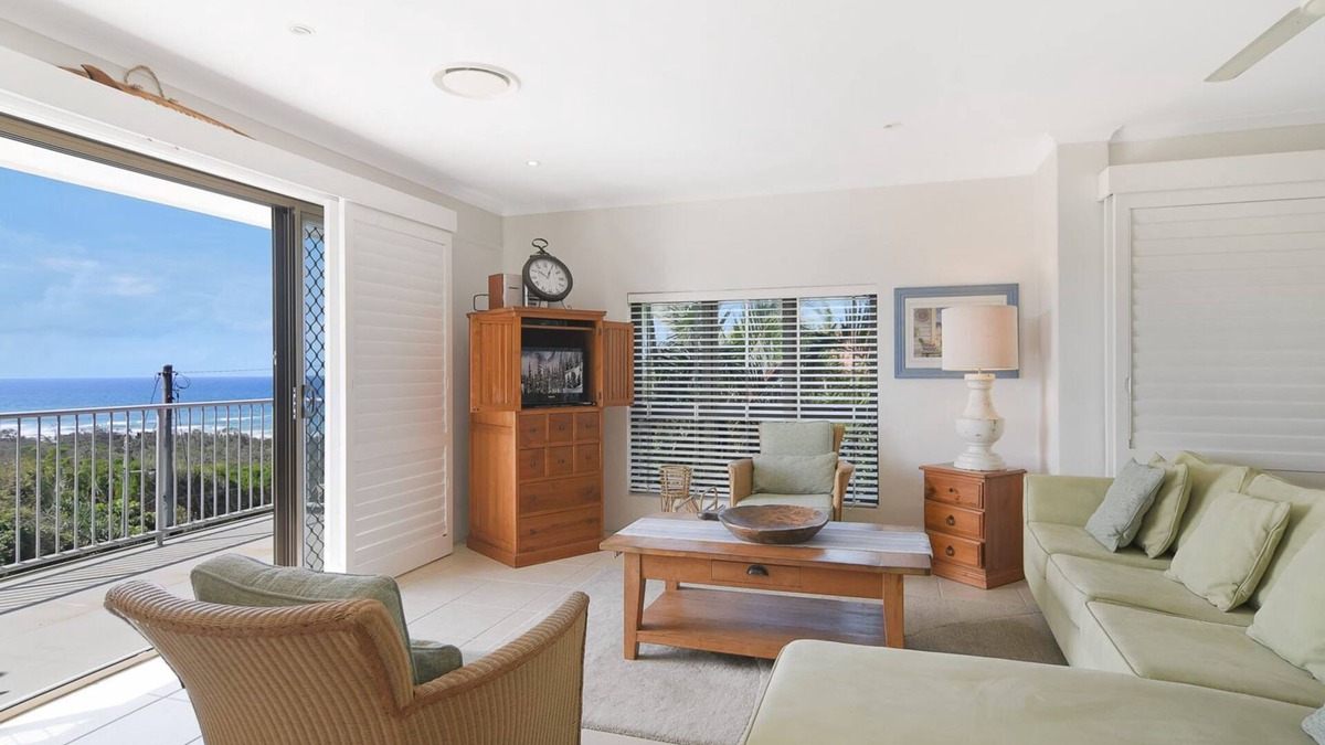 Peregian Beach Apartment | Kari 3 - 3/7 Peregian Esplanade