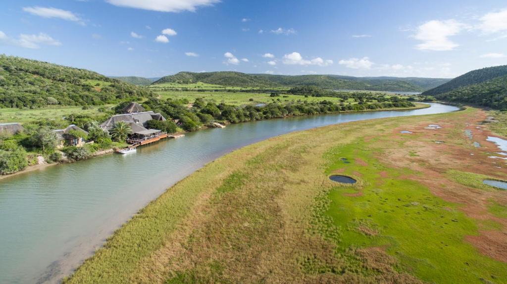 Kenton on Sea Cabin | Kariega Game Reserve River Lodge