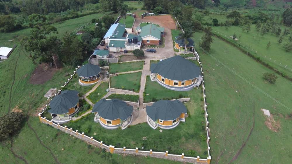 Kitojo Hotel | Karobwa Summit View
