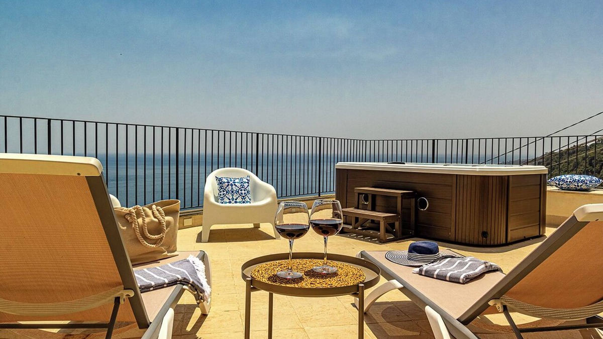 Acireale Apartment | Karola Suite-Exclusive Stay