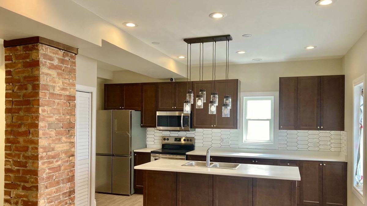 Sarnia House | Karolina Street