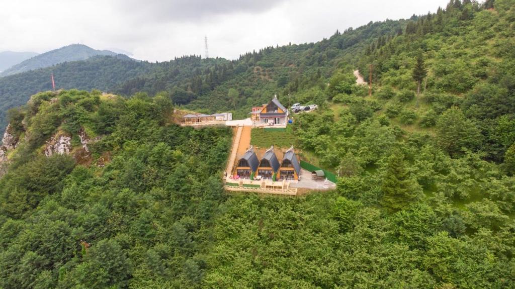 Akcaabat Ski Chalet | Kartal Tepesi Bungalov & Restaurant