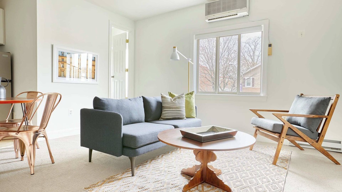 Del Ray Apartment | Kasa Del Ray | Cozy 1BD in the Heart of Potomac | Alexandria