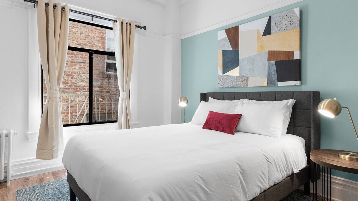 Lower Nob Hill Apartment | Kasa La Monarca | Comfy Studio + Live like a Local in San Francisco